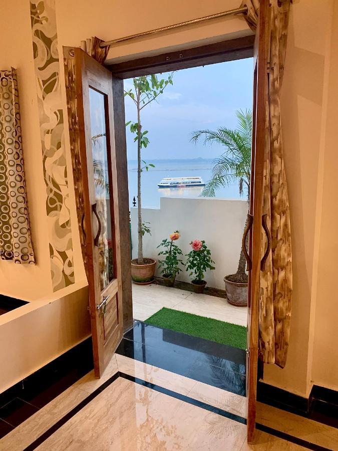 Hotel Ganga Graden Varanasi Exterior photo